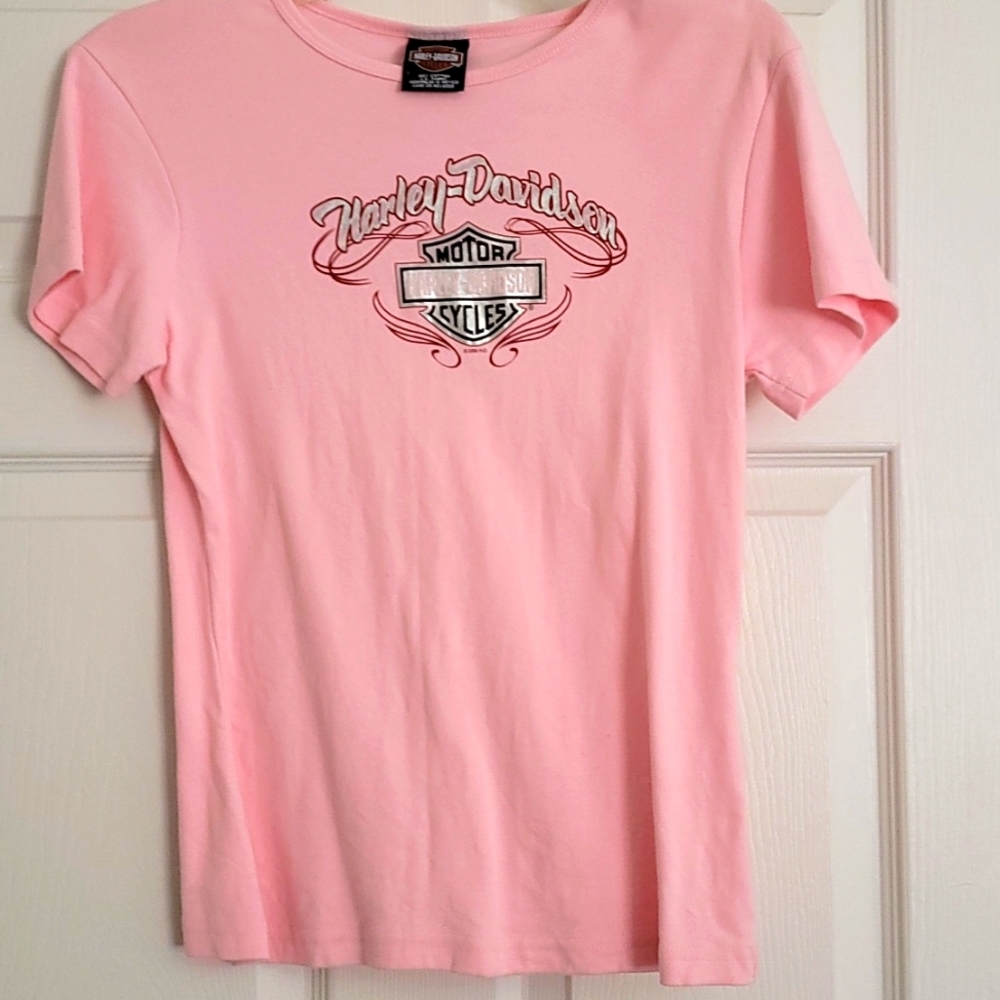 This Harley-Davidson shirt is new without tags. It is a light pink color size L